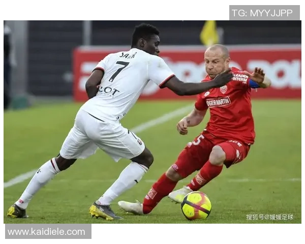 欧塞尔主场迎战拉瓦勒双方争夺关键积分的精彩对决 欧塞尔主场迎战拉瓦勒双方争夺关键积分的精彩对决